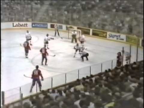 1984 - 10. Sep. - Canada Cup '84 - group game CAN - USSR