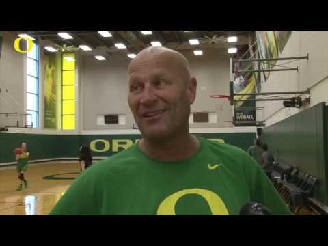 Kelly Graves Ahead of Sweet 16