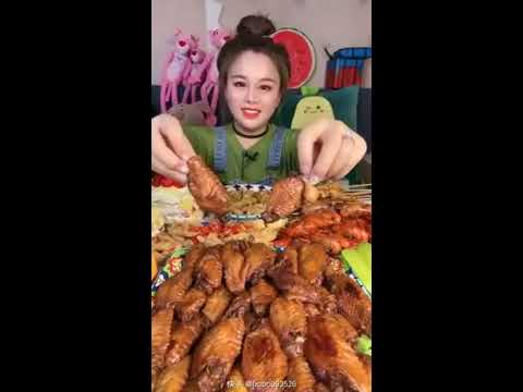 Mukbang Eating Show ASMR Pig Feet, Lamb Intestines, Coca Cola Chicken Wings, Balut | Silver Rooster