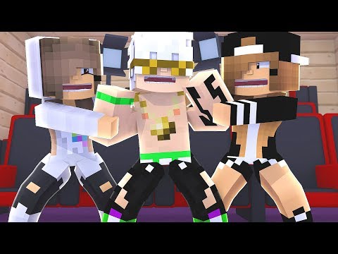 INVADI UM CINEMA MUSCULOSO COM TATUAGENS E AS MENINAS TENTARAM ROUBAR UM BEIJO MEU