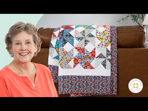 Make a "Quarter Square Pinwheel" Quilt with Jenny Doan of Missouri Star (Video Tutorial)