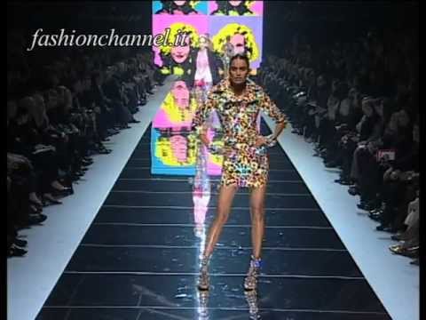 "Blumarine" Autumn Winter 2009 2010 Milan 2 of 4 pret a porter woman by FashionChannel