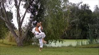 preview picture of video 'Karate Training - kata unsu - Macksville - Mid North Coast (NSW)'