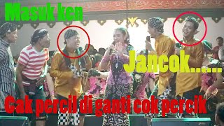 Download lagu Arti Jancok dari Niken Dagelan cak percil cs dan c... mp3