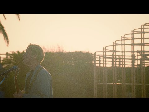 奇妙礼太郎 - 「たまらない予感」 Official Music Video