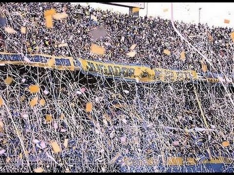 "El Mejor recibimiento de un Super Clasico Argentino por Boca Jrs" Barra: La 12 • Club: Boca Juniors