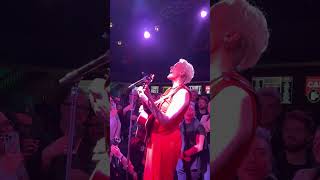 Wanna Be (Live at St. Andrew’s Hall) - Betty Who