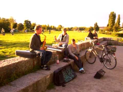 No Sugar No Pants - Muckieren im Mauerpark