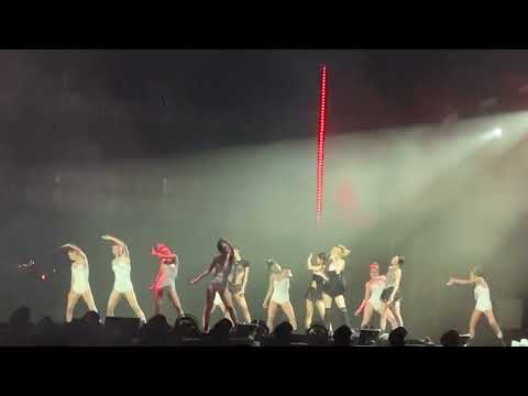 230528 - BLACKPINK BORN PINK World Tour Bangkok Encore - Shut Down Fancam by WEE