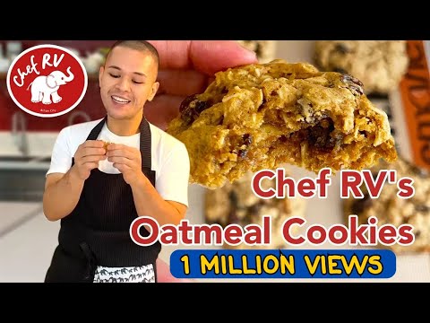 EASY HOLIDAY OATMEAL COOKIES