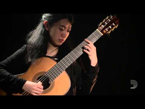 D’Addario Classical Guitar Performance by Liying Zhu