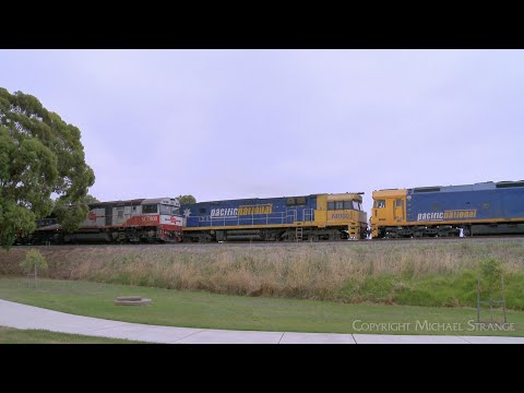 Pacific National 3MA5 Container Freight Train Crosses SCT 3AM9 (28/2/2023) - PoathTV Railways
