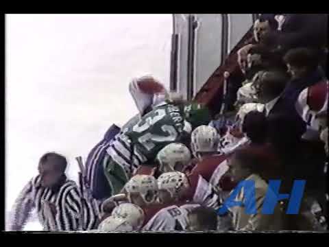 NHL Oct. 26, 1985 Montreal Canadiens v Hartford Whalers (melee) Bobby Smith v Paul MacDermid