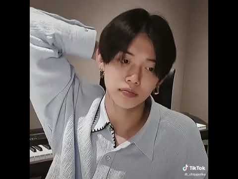 Just Moa’s getting jealous 😆