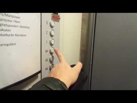 Old late 1960s (Upgraded 2000s) Alimak Verken Traction El @ Trädgårdsgatan 13, Skellefteå, Sweden