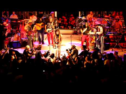 Carlinhos Brown, Durval, Armandinho, Orlando, Pepeu Gomes e Luiz Caldas-por Edgar de Souza