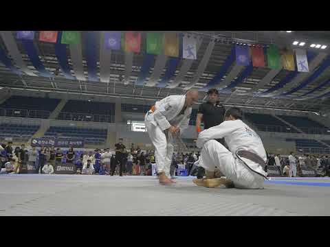 Mat 1&2 54 of 1 Conner Deangelis v 배성민 브라운벨트 남성부 어덜트 앱솔 (리그로얄11 부산 주짓수 대회 2019)