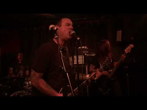 Planet on a Chain Parkside 2022 0408