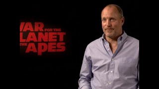 Harrelson on Serkis: 'The greatest actor I've ever worked with' video