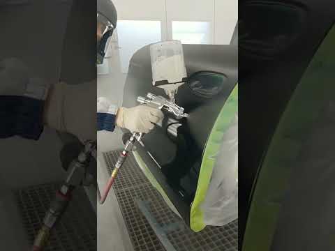 Hands down the best gun on the market 💯#anestiwata#iwata#toolsofthetrade#autobodypaint#satisfying