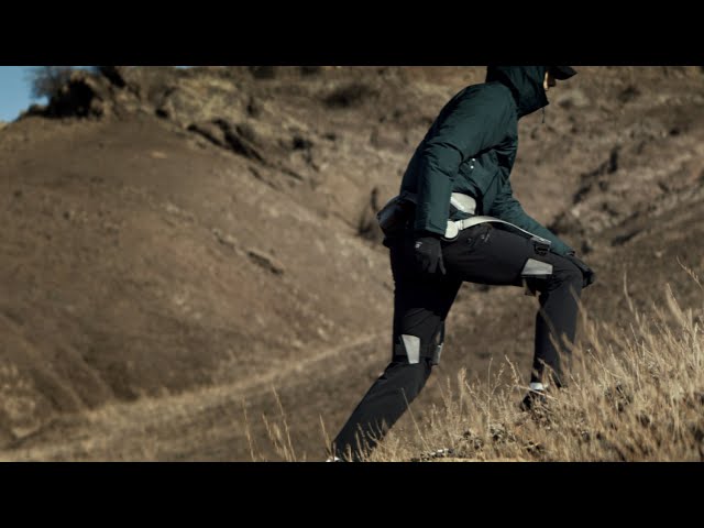 Video Teaser für Introducing Hypershell X - The World's First Multi-Scenario Outdoor Exoskeleton.
