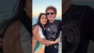 Download lagu Ahmad Albar & Dewi Sri Astuti Have Been in Harmony for 16 Years, Proving That Love Knows No Age mp3 Download lagu Ahmad Albar & Dewi Sri Astuti Have Been in Harmony for 16 Years, Proving That Love Knows No Age mp3