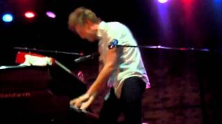 Jack&#39;s Mannequin - Amy, I (Concert Debut)