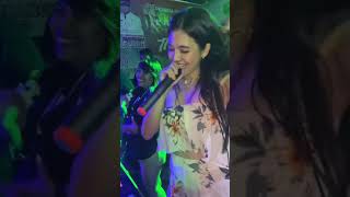 Download lagu DJ Una mp3