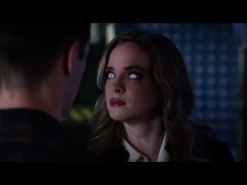 The Flash - Barry VS Caitlin