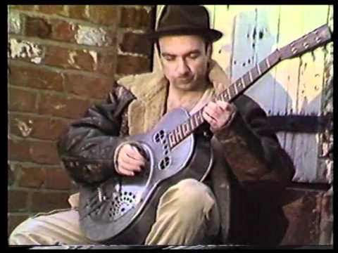 Riverside Trio - whose that knocking