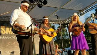 Rhonda Vincent and the Rage  / Rhythm Of The Wheels