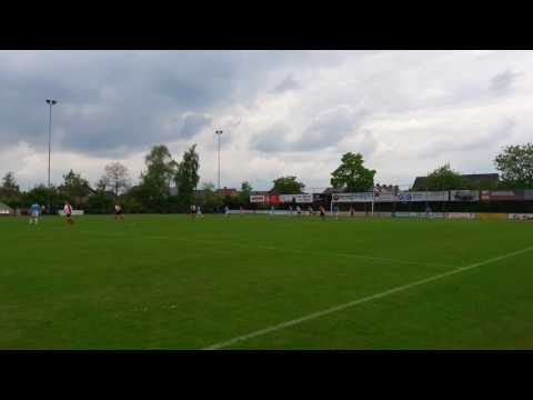 Rood-wit jo15-1 tegen Kapelle jo15-1 halve finale beker