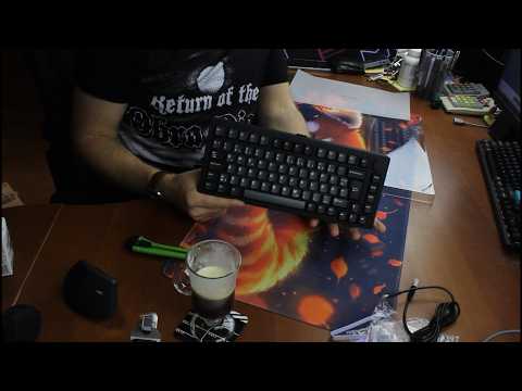 Unboxing a Monsgeek M1 V5 TMR keyboard!