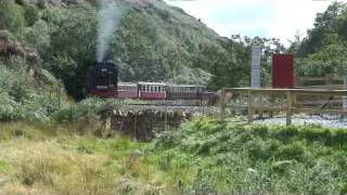 preview picture of video 'Welsh Highland Railway at Beddgelert'