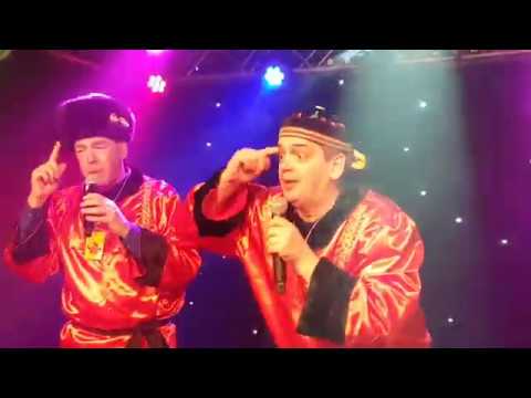 Huub Emmers & Toine van Vught met Hakkestamp optreden Carnaval 2018 bij de CV de Perketuuters