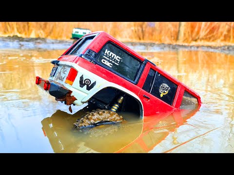 • RC Nissan Patrol FALLS THROUGH Thin Ice! 🧊 Epic Jeep Winch Rescue! 💥 Off Road 4x4