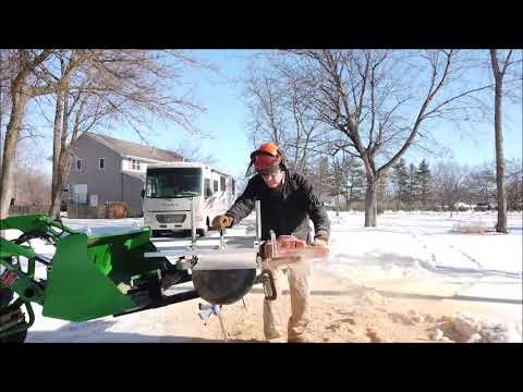 Milling a log with a chainsaw 'sheem and a tractor 8x speed