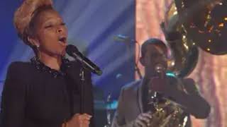 Mary J. Blige – “Hard Times Come Again No More” (Hope for Haiti Now, 2010)