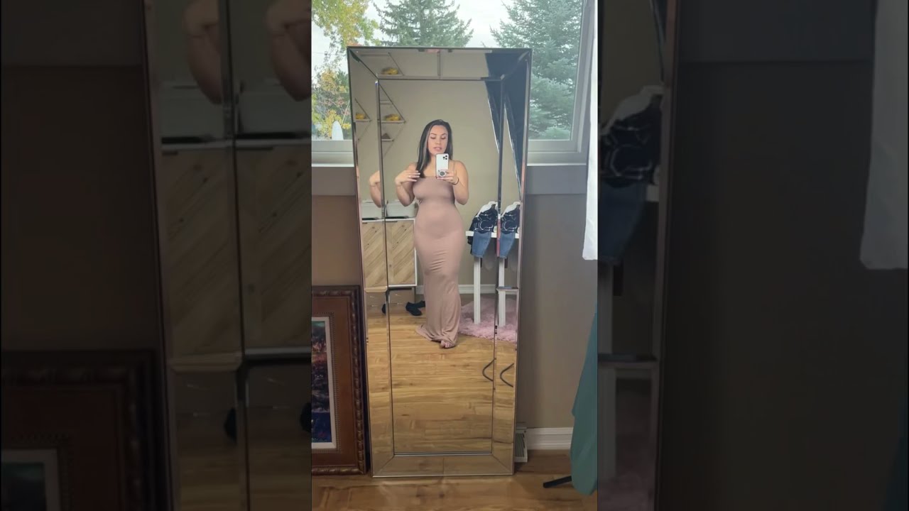 Skims ribbed long slip dress size comparison