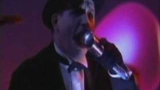 The Damned - New Rose (Live at Jonathan Ross Show)