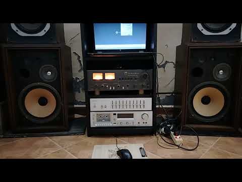 Amplifier nad 3080 with akai sw 155 speaker 