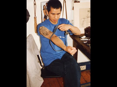 'Little Criminals' - shocking documentary about a gang of junkie shoplifters [Glasgow 1999]