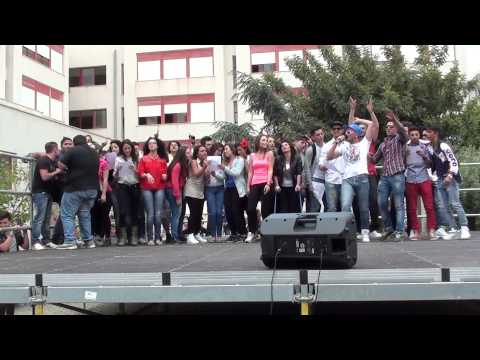 Canzone Domani cantata dai Ragazzi ITIS Don Luigi Sturzo