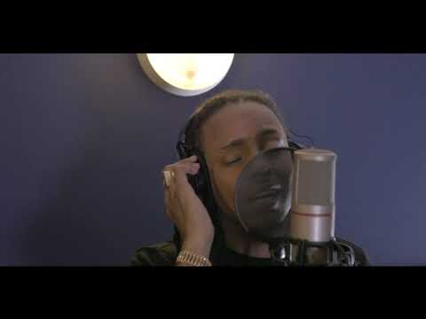 PINOU - Seul dans mon coin