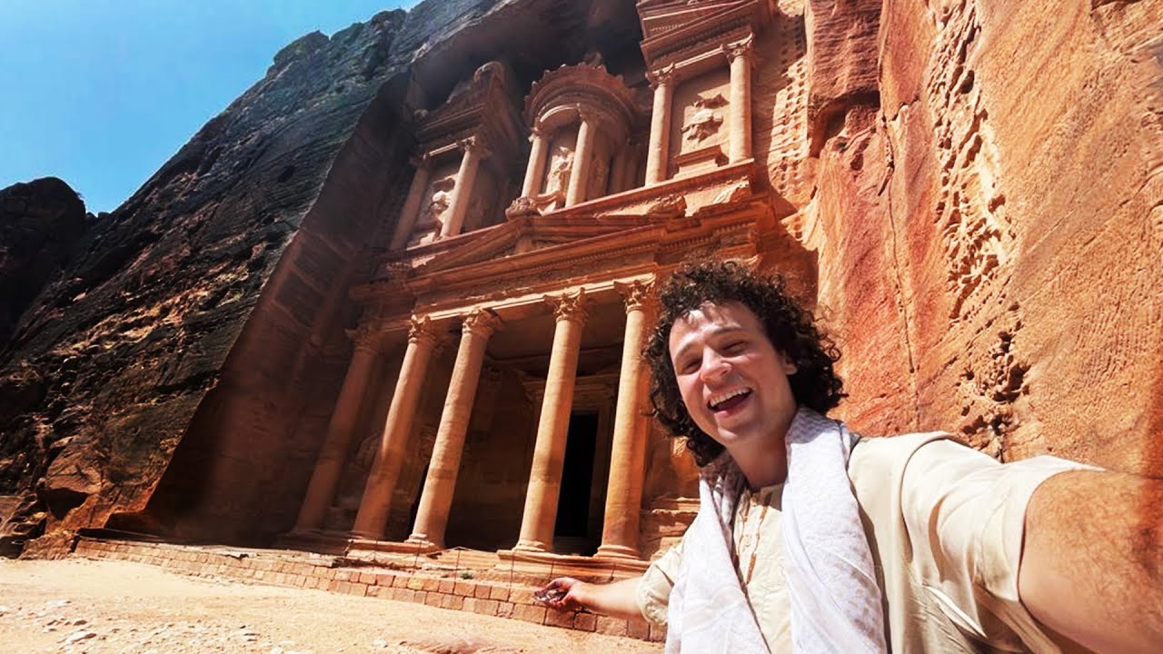 PETRA: The city that was carved in MOUNTAINS 😱 | My seventh wonder 🇯🇴