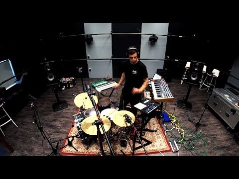 ED IS DEAD live at METRICA