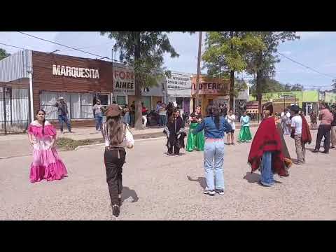 Récord Provincial, bailando chacarera de monte en Bermejito Chaco impenetrable