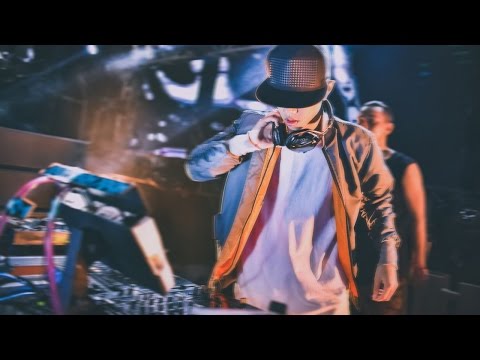 Yêu 5, Hai Cô Tiên, Yêu Một Người Có Lẽ | Tuyển Tập Các Track Hay Nhất 2017 Của Hoaprox