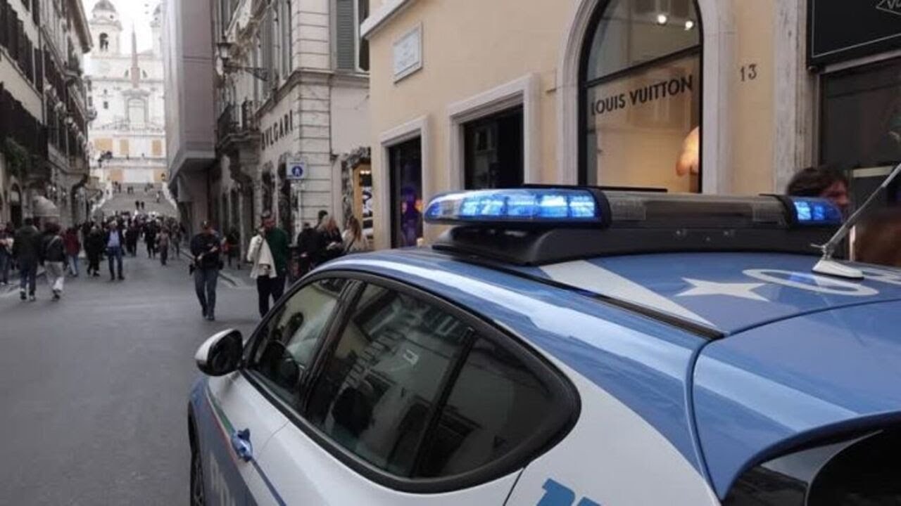 Maxi furto in magazzino Vuitton al centro di Roma