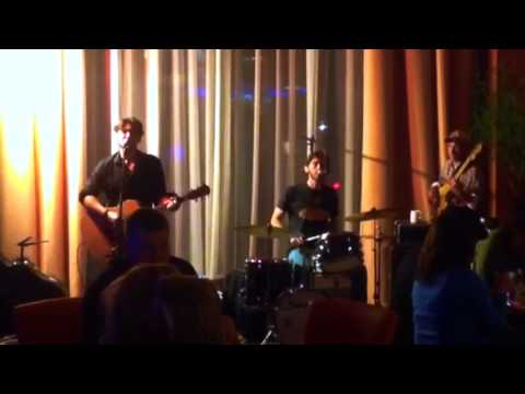 Ben Kilcollins & the Vargas Twins - Baby Blue (live 11/02/13)